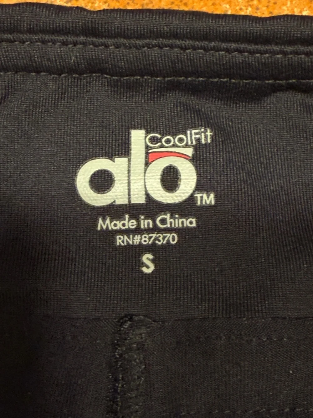 Alo Yoga CoolFit Black Mesh Athletic Tennis Skort Skirt Size Small.